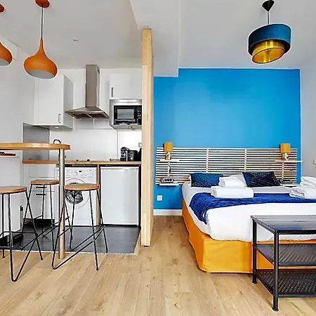 Comfortable In The Heart Of 3*